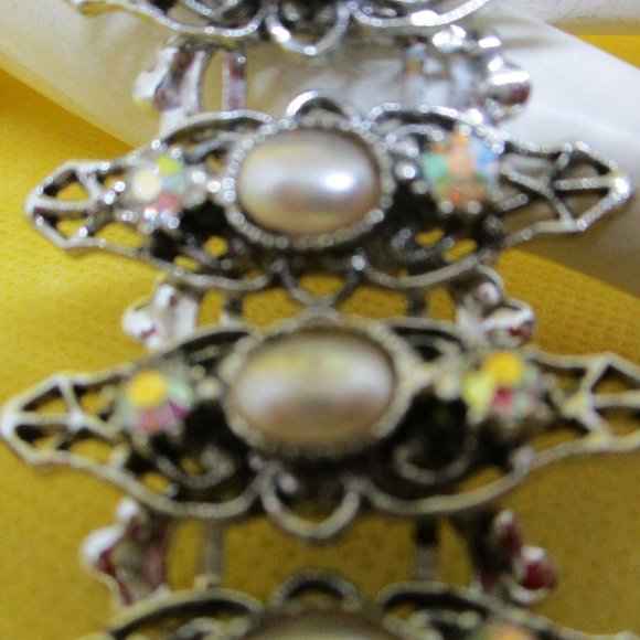 VICTORIAN REVIVAL RHINESTONE Bracelet A B Rhinestone Faux Pearl Filigree Silver - Picture 7 of 16